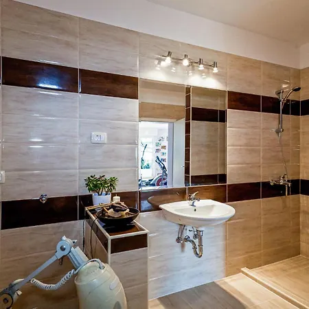 Vakantiehuis Cozy In With Kitchen