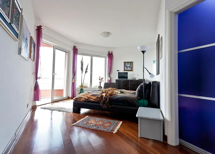 4 Bedroom Gorgeous In